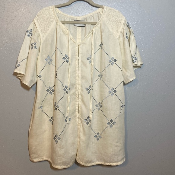 Innika choo Embroidered Cream Top - Picture 1 of 6
